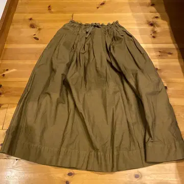 TIGRE BROCANTE 카키 플레어 스커트