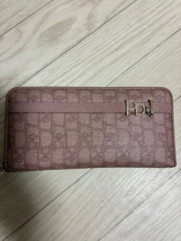 새상품급 핑키&다이앤 장지갑