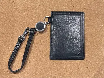 TAKEO KIKUCHI 새상품 패스케이스 릴 키링