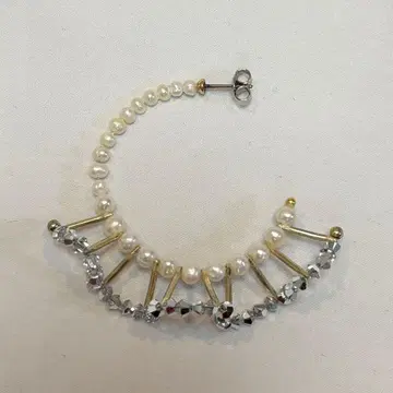 C.A.D TOKYO 프릴 펄 귀걸이 drama 아쉬페프랑스