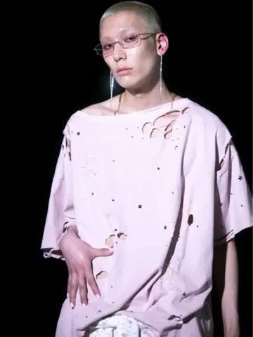 Rose Studs T-shirts(Pink)