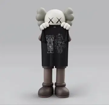 유니클로 KAWS+WARM 티셔츠 XXL 블랙 티셔츠