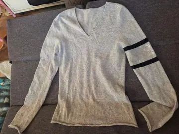 루시안 페라 피네 20주년 한정판 긴팔 니트 S