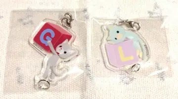 우타프리 프리캐 이쿠미마마 리라 그라나타 아크릴 참