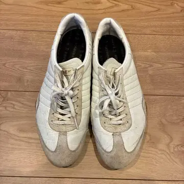 PATRICK 화이트 가죽 스니커즈