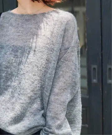 [ 새상품급 ] 루즈 모헤어 MIX 보트넥 니트 스픽 앤 스팬 그레이