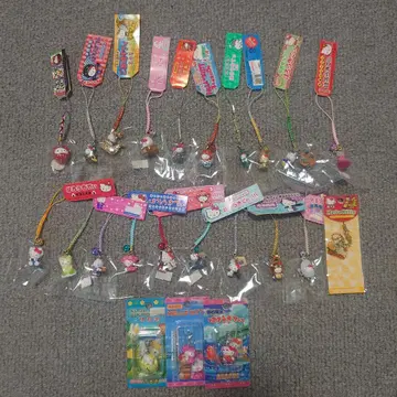 지역 한정 헬로키티 스트랩