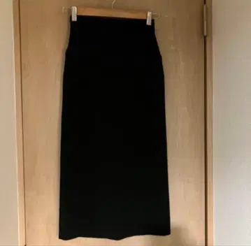 CLANE 타이트 스커트