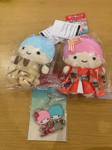 에도 오오쿠 특별전 산리오 콜라보 키키라라 키링 3개