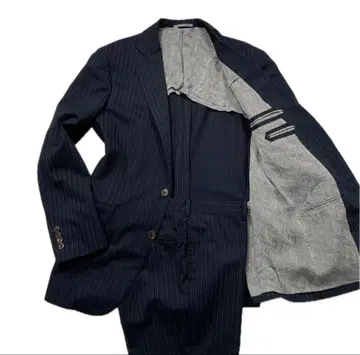 BARNEYS NEWYORK 백 오픈 스트라이프 수트