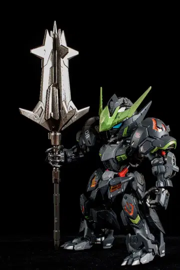 MGSD 건담 발바토스 오리지널 컬러 개수 완료 전 페인팅 완성품