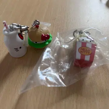 헬로키티 아메리칸 디자인 메지루시 액세서리 세트