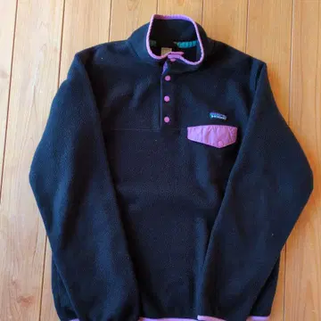 파타고니아 스냅t 블랙/핑크