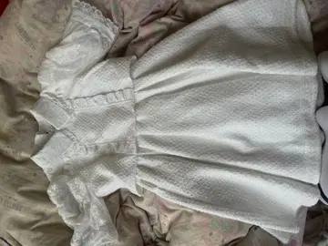 화이트 프릴 반팔 미니 원피스