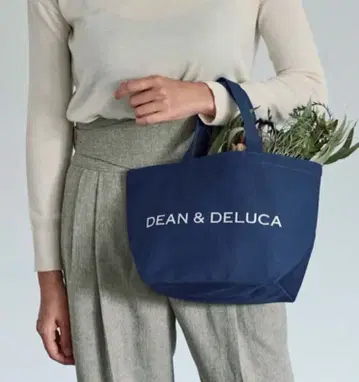 딘앤델루카 차리티 토트 라피스 블루 블루 S 사이즈