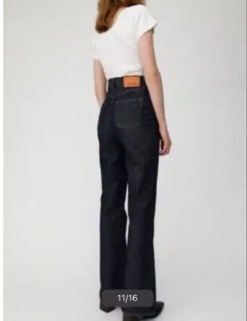 마우지 MVS 플레어 부츠컷 데님 24