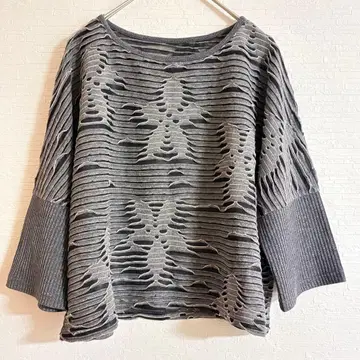 [피아토 포르테] 입체 디자인 티셔츠 7부 소매 일본제 그레이 M-L