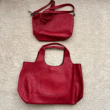 빨간색 가죽 백 세트
