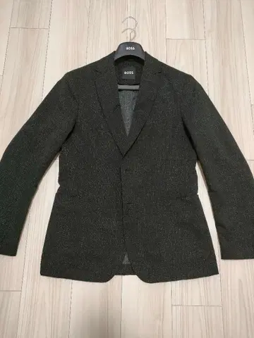 미사용품 BOSS 퍼포먼스 테일러드 자켓 46