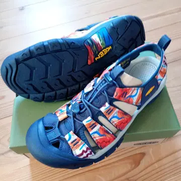 KEEN 뉴포트 26.5cm