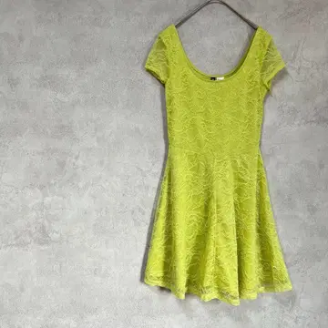 디바이데드 미니 기장 원피스 프렌치 슬리브 옐로우 그린 레이스 꽃무늬 S