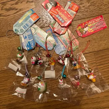 헬로키티 참 포함 스트랩 세트