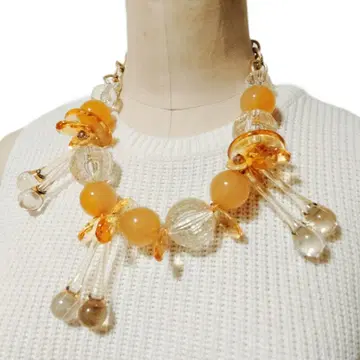 TERIA YABAR 오버사이즈 아크릴 목걸이 플라워 모티브