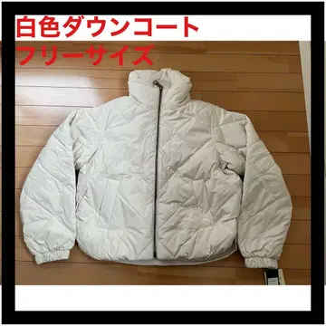 화이트 컬러 다운 코트 프리 사이즈