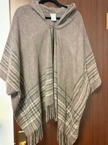 후드 부착 브라운 울 판초