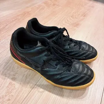 미즈노 블랙 신발 23cm 새상품급
