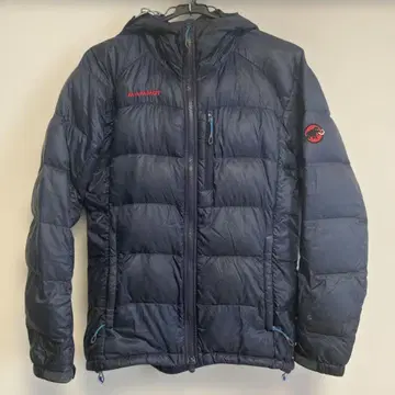Mammut 후드 부착 다운 자켓 네이비 M 사이즈