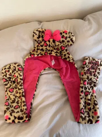 Disney 미니 레오파드 무늬 팬캡