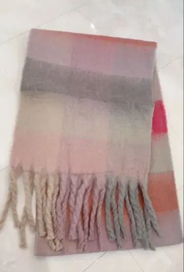 그라데이션 머플러 메종 마블