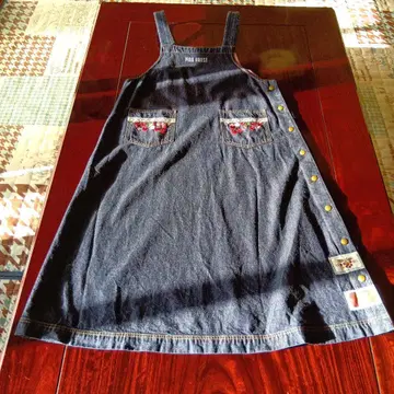 핑크하우스 데님 오버롤 스커트입니다