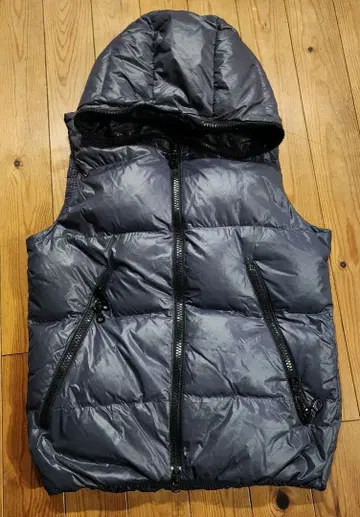 BEAMS 다운 베스트 사이즈 S 그레이