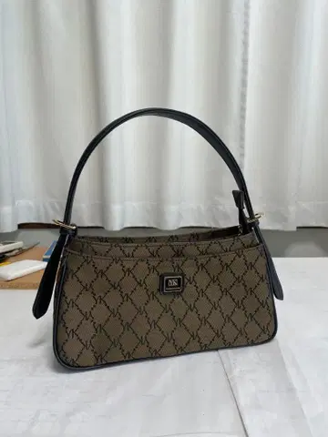 Yukino Kimura 로고 패턴 핸드백