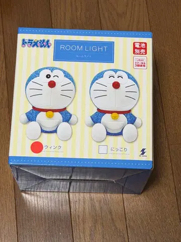 도라에몽 룸 라이트 윙크 방긋