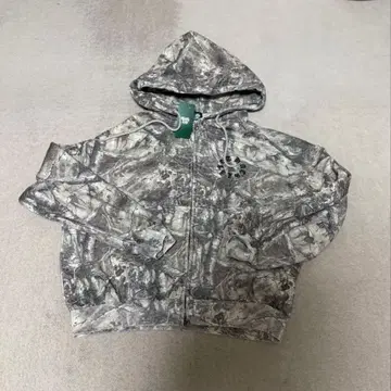 즉완품 That's life 더츠라이프 지퍼 후드티 리얼트리 화이트