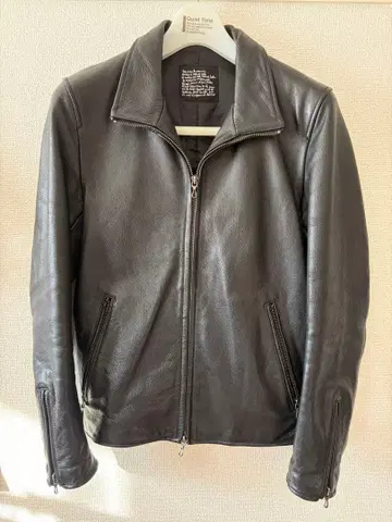 블랙 가죽 자켓