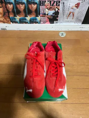 Puma 레드 스웨이드 스니커즈