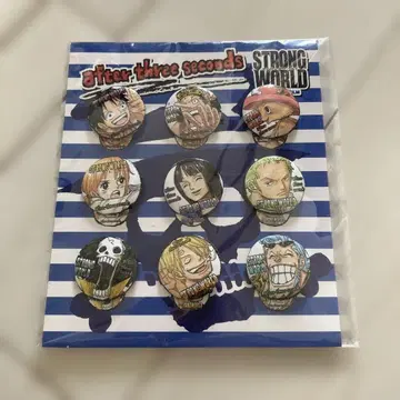[ 귀중품 ] 원피스 스트롱 월드 캔뱃지