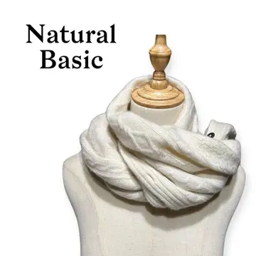 새상품급 NaturalBasic 머플러 화이트 버튼 캐시미어 100%