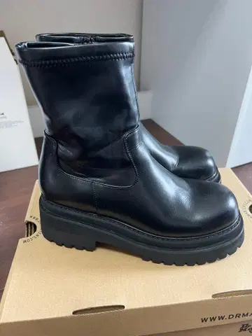 EVOL 블랙 사이드 고어 부츠 통굽