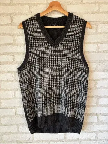 BEAMS PLUS 9게이지 니트 베스트 새상품급