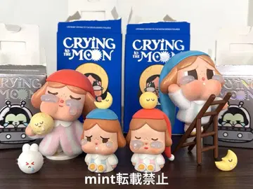 CRYBABY CRYING TO THE MOON 시리즈 피규어