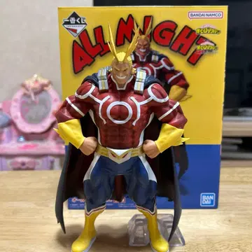 나의 히어로 아카데미아 올마이트 피규어 박스 있음