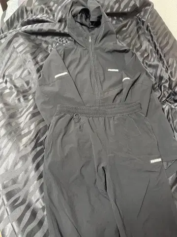 크리스마스 세일 Phatrnk 나일론 셋업