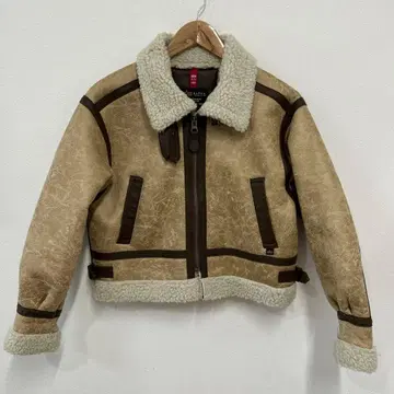 새상품급 ALPHAB-3 페이크 무스탕 자켓/숏 기장 여성용