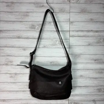 NINA RICCI 가죽 숄더백 천연 가죽 니나리치 블랙