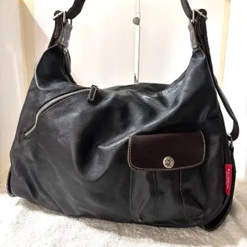 블랙 가죽 숄더백